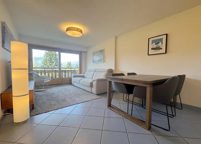 Apartman Swing 102 *